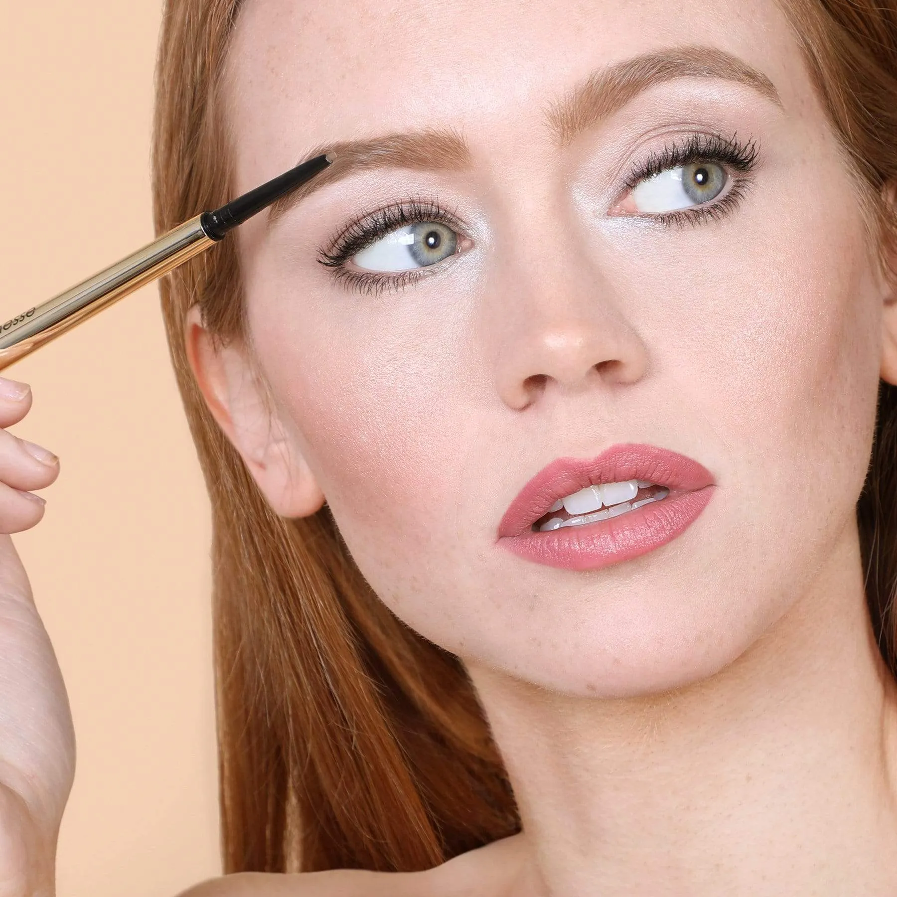 All Day Micro Brow Pencil   Definer Crayon 2. Silk Brown