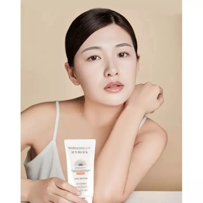 Jigott Whitening UV Sun Block Cream