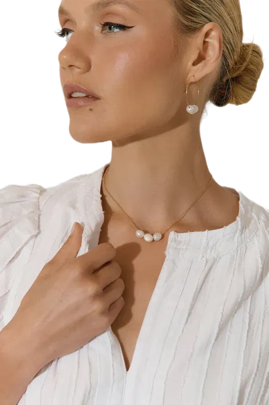 Pearl Panel Fine Short Necklace Silver/Cream