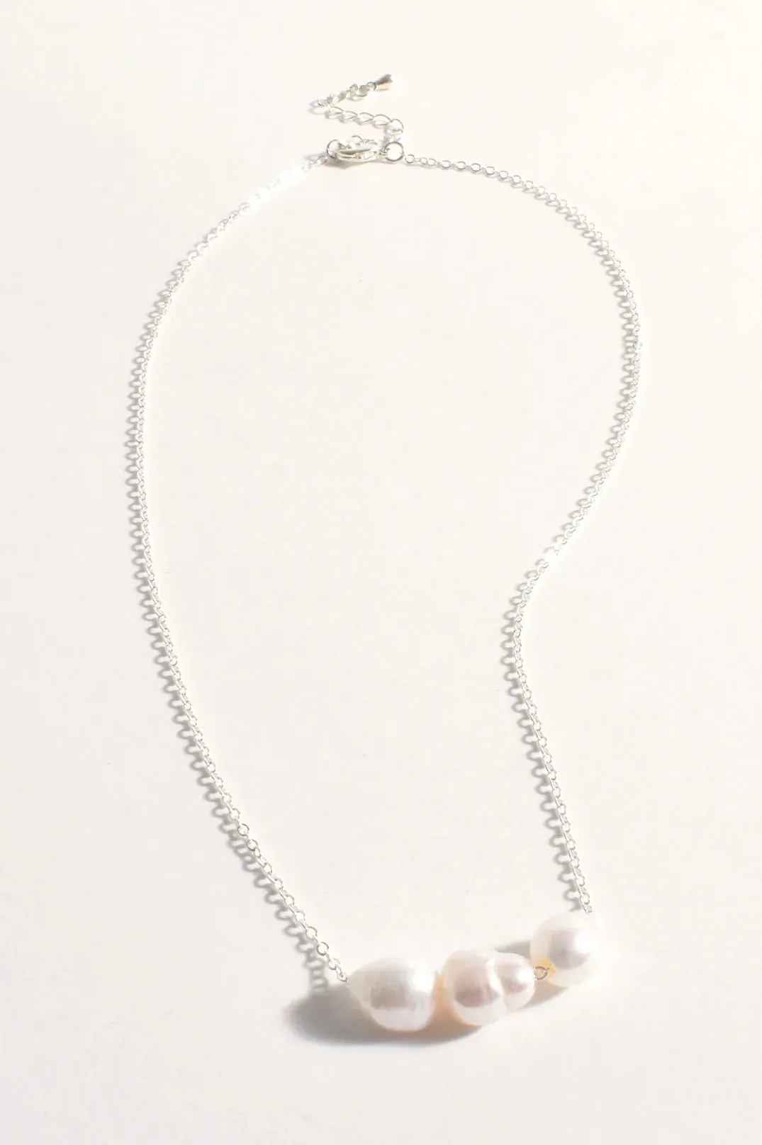Pearl Panel Fine Short Necklace Silver/Cream